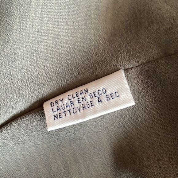 Rena Rowan Silk Striped Sleeveless Blouse Petite 4P Women’s 4 - Picture 4 of 4